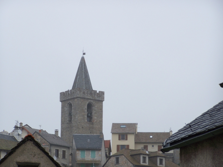 La tour du donjon, clocher de la ville XIIIème - Saint-Chély-d'Apcher