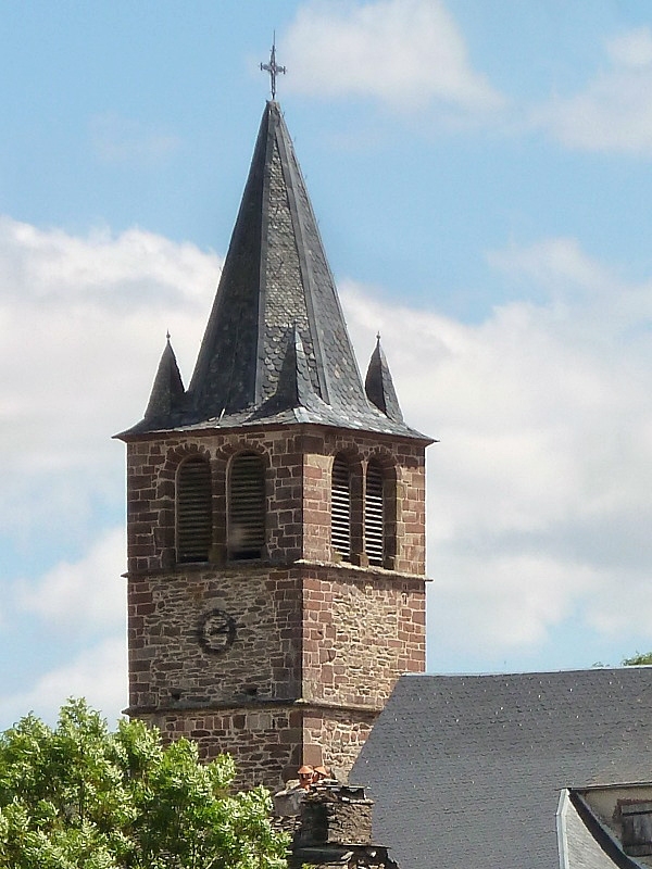 Le clocher - Saint-Pierre-de-Nogaret