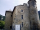 Photo suivante de Saint-Saturnin le château en rénovation