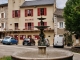 Photo suivante de Vebron La Mairie et la Fontaine