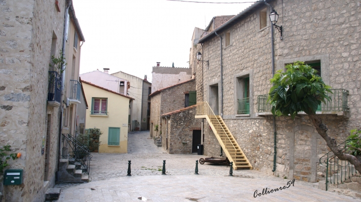  - Montalba-le-Château