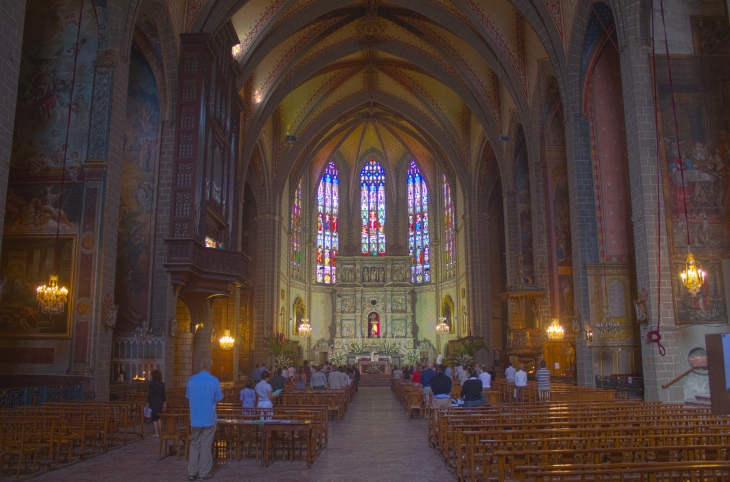 La cathédrale St Jean en  HDR - Perpignan