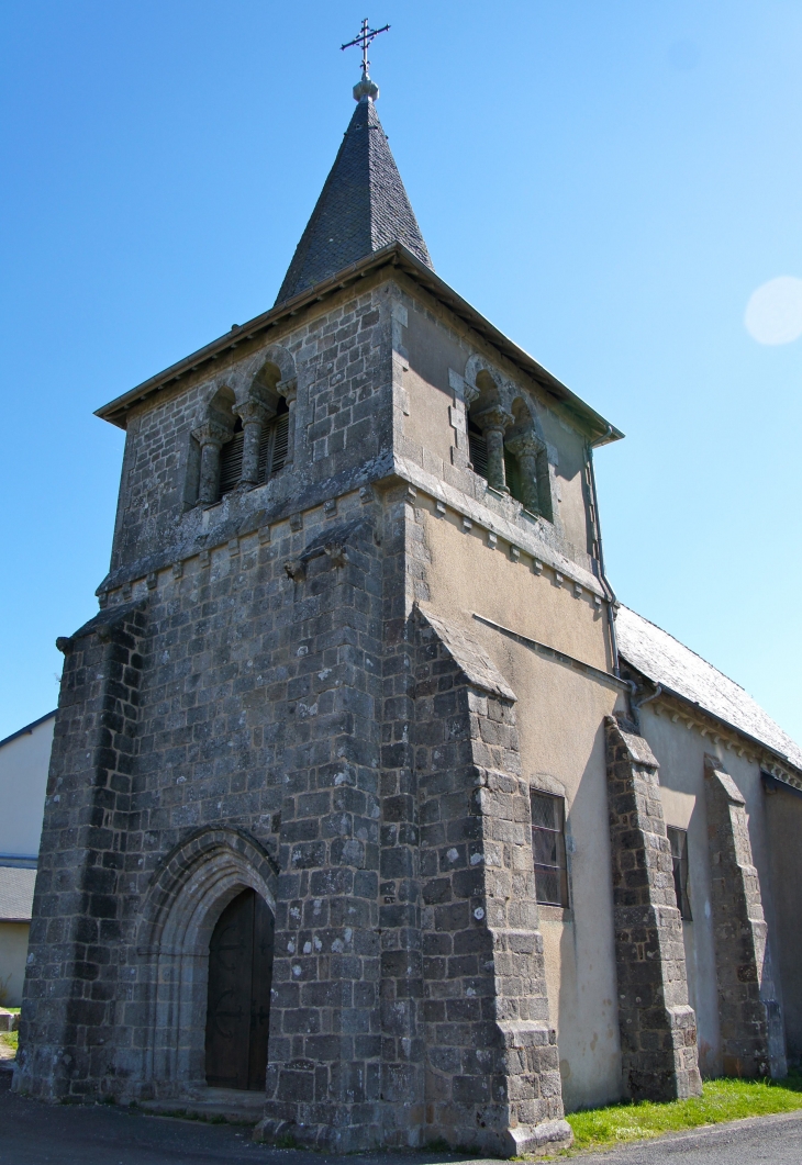 Eglise Saint-Martin-de-Tours, nef du XIIIe siècle. - Aix
