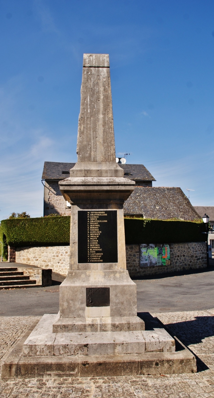 Monument-aux-Morts - Albussac