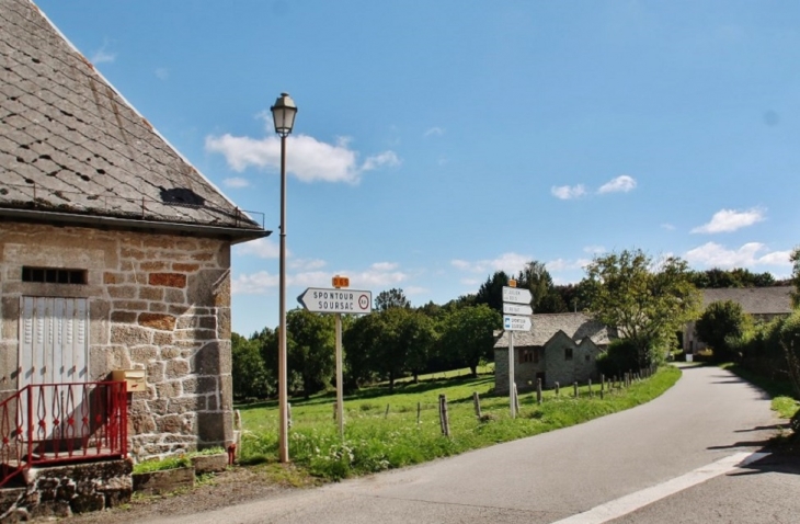 Le Village - Auriac