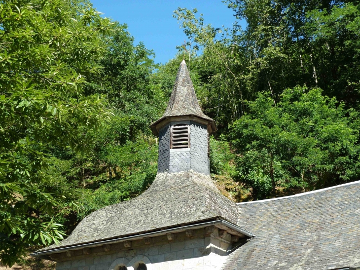 Clocher de la Chapelle Notre Dame du Pont du Salut. - Corrèze