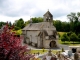 Eglise Saint-Maurice, construite au XIIe siècle et remaniée au XVIe elle présente un mélange de styles roman et gothique.