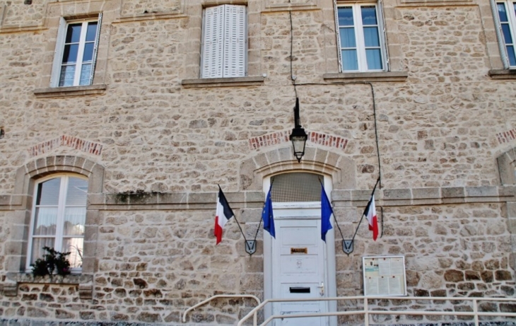 La Mairie - Gumond