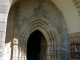 Le portail de l'église Saint Laurent.
