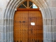 Le portail de l'église Saint-Pierre.