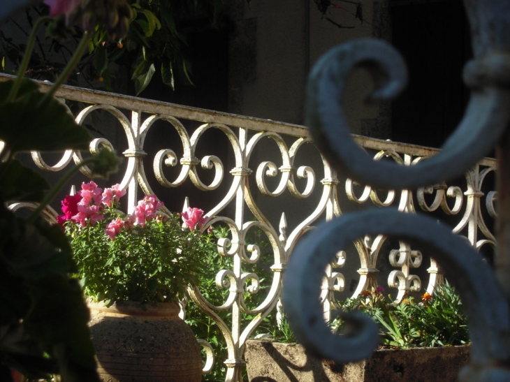Une jolie terrasse du bourg - Rilhac-Xaintrie
