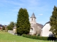 Vue sur le village et l'église Saint-Médard.