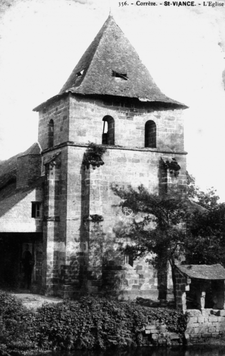 Le clocher, vers 1900 (carte postale ancienne). - Saint-Viance