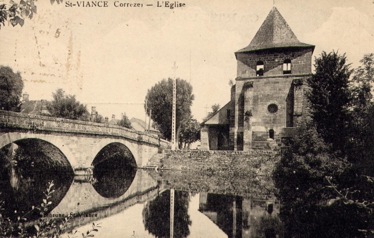 L'église et le pont; vers 1900 (carte postale ancienne). - Saint-Viance