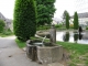 Fontaine dans le parc du château