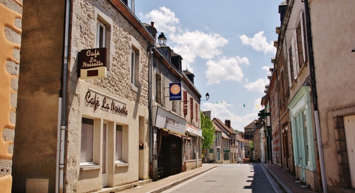 Le Village - Auzances