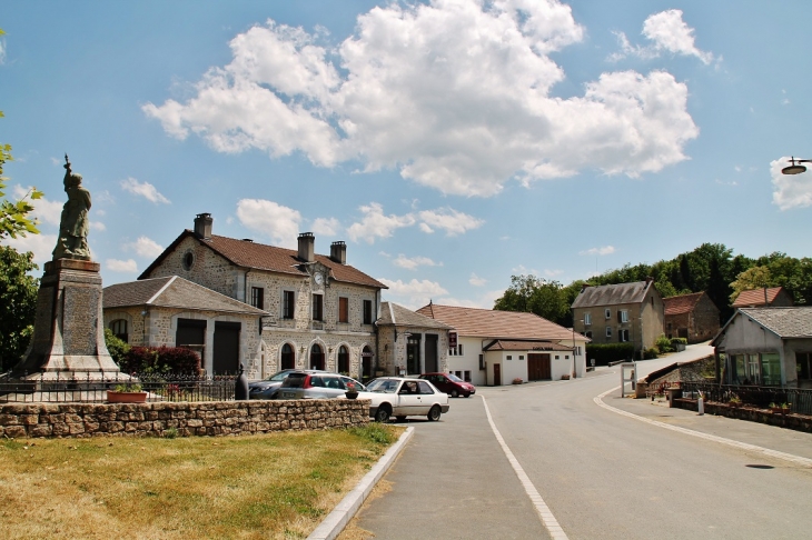 Le Village - Charron