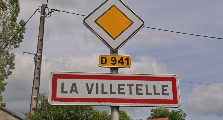 - La Villetelle