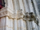 Chapiteaux de droite du portail de l'église Saint Sulpice.