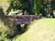 Petit pont ancien sur le Bandiat, près du château de Ballerand.