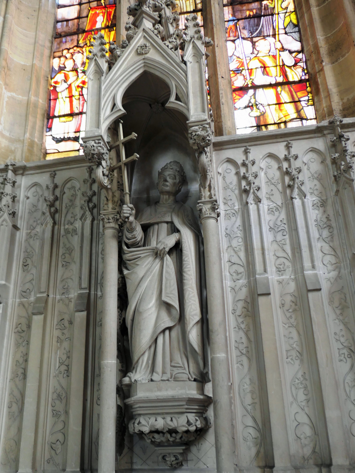 L'intérieur de l'église Saint Etienne : Notre Dame du Guet - Bar-le-Duc