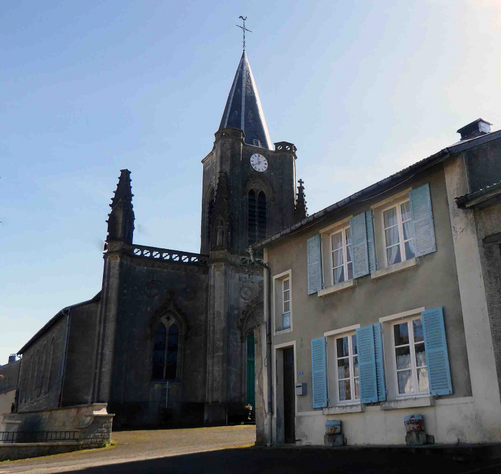 L'église et la mairie - Murvaux
