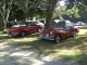 voitures anciennes (une Fiat DINO et Triumph)