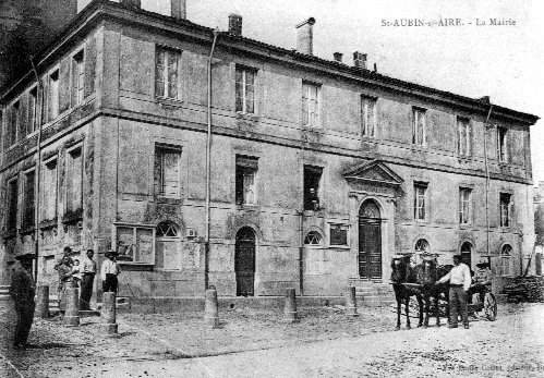 La mairie avant la statue  - Saint-Aubin-sur-Aire