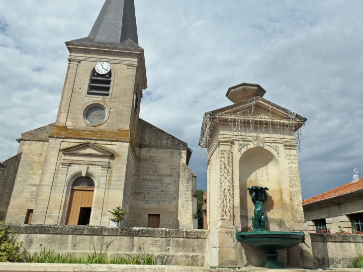 L'église et la fontaine - Salmagne