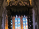 dans la cathédrale Notre Dame : le baldaquin du maître autel