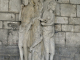 Photo suivante de Verdun statues dans le cloître