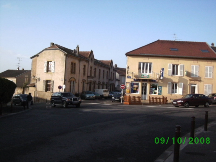Rue des écoles - Metzervisse