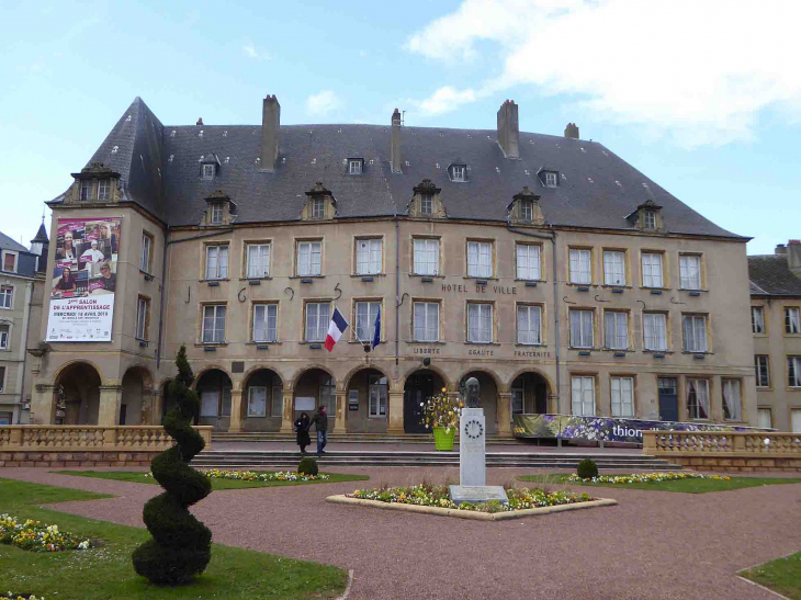 L'hôtel de ville - Thionville