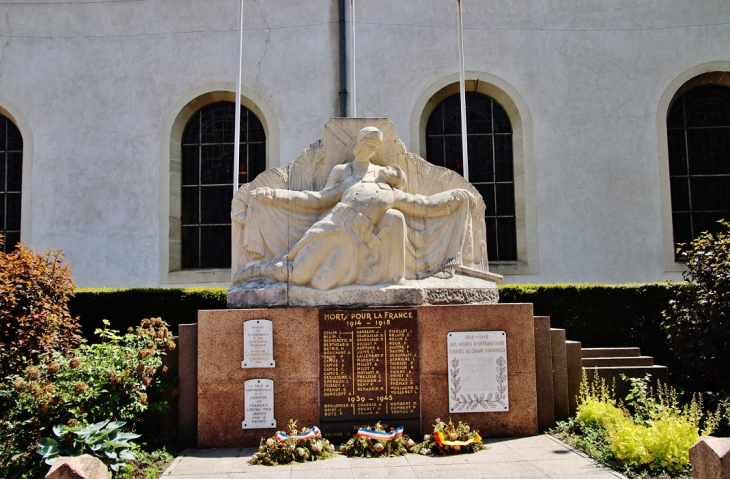 Monument-aux-Morts - Contrexéville