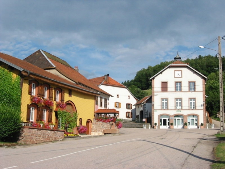 Place de la Mairie de Gemaingoutte