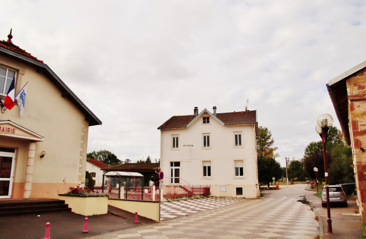 La Commune - Sainte-Hélène