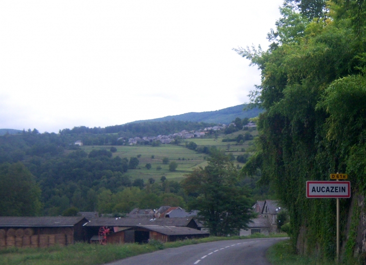 Village - Aucazein