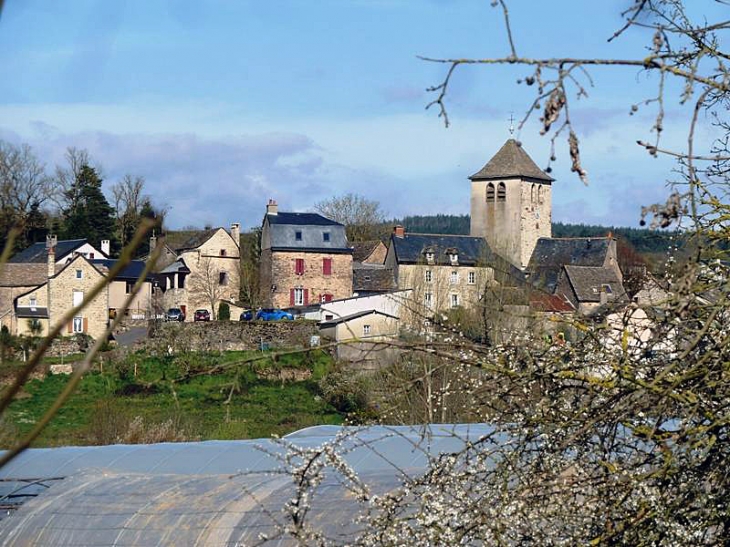 Vue sur le village - Agen-d'Aveyron