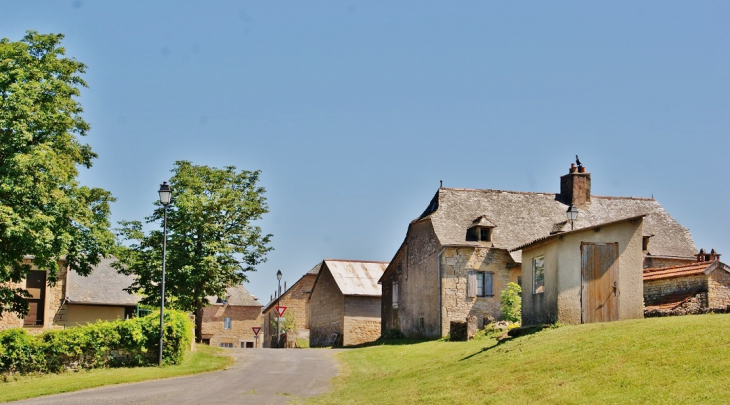 La Commune ( Saint-Julien ) - Rodelle