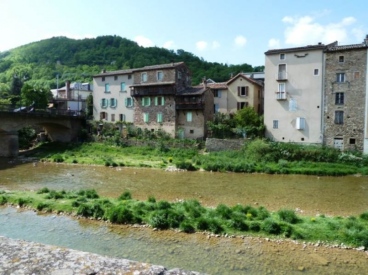 Maisons au bord du Dourdou - Saint-Affrique