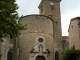 Photo précédente de Sainte-Eulalie-de-Cernon L'église romane des Templiers dont le sens a été inversé au XVIIe siècle. C'est de cette époque que date le portail baroque ouvert sur la place.
