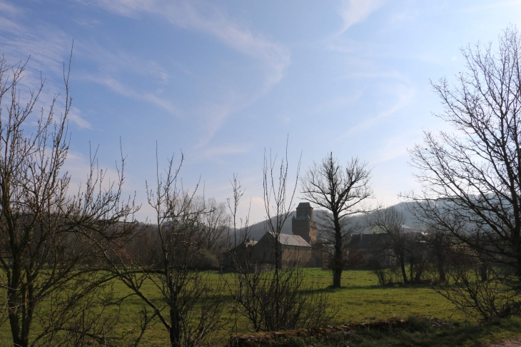 Le village d'Inières. - Sainte-Radegonde