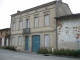 Castelnau d'Estrétefonds - Maison de briques blanches, pas courant.