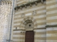 Roquefort  : Porte  coté église