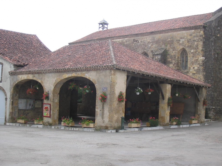 La magnifique halle - Castelnau-Rivière-Basse