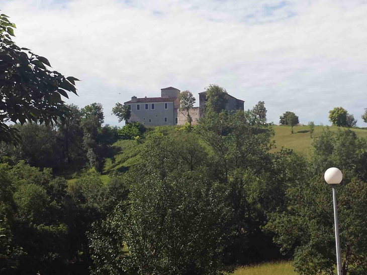 Vue sur l'arrière du château - Labastide-Marnhac