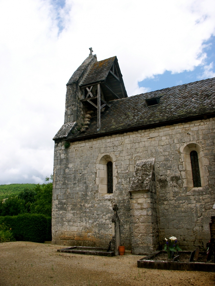 Chapelle-saint-georges-du-xii-siecle-a-meyraguet, Façade Sud. - Lacave