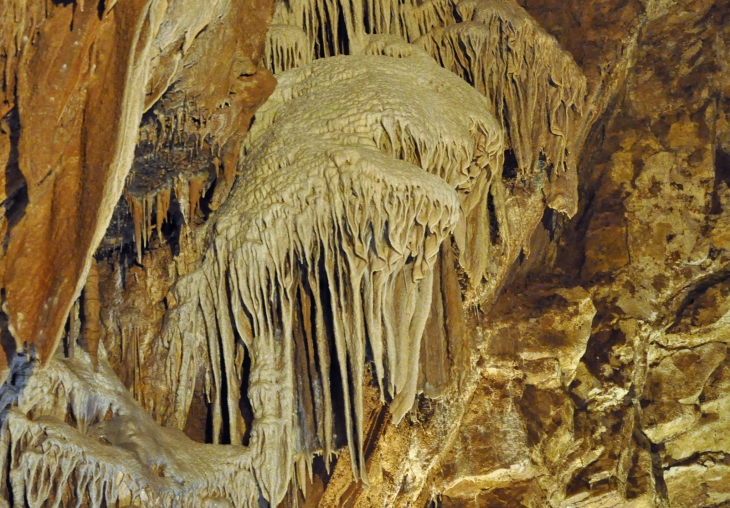 GROTTE DE LACAVE