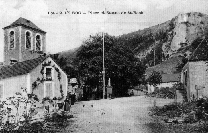Place-et-statue-de-saint-roc-vers-1910-carte-postale-ancienne - Le Roc