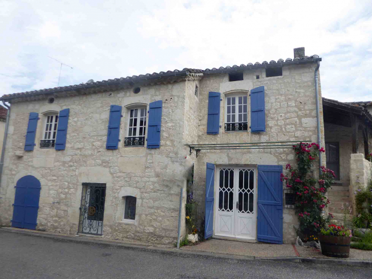 Maison du village - Saint-Daunès